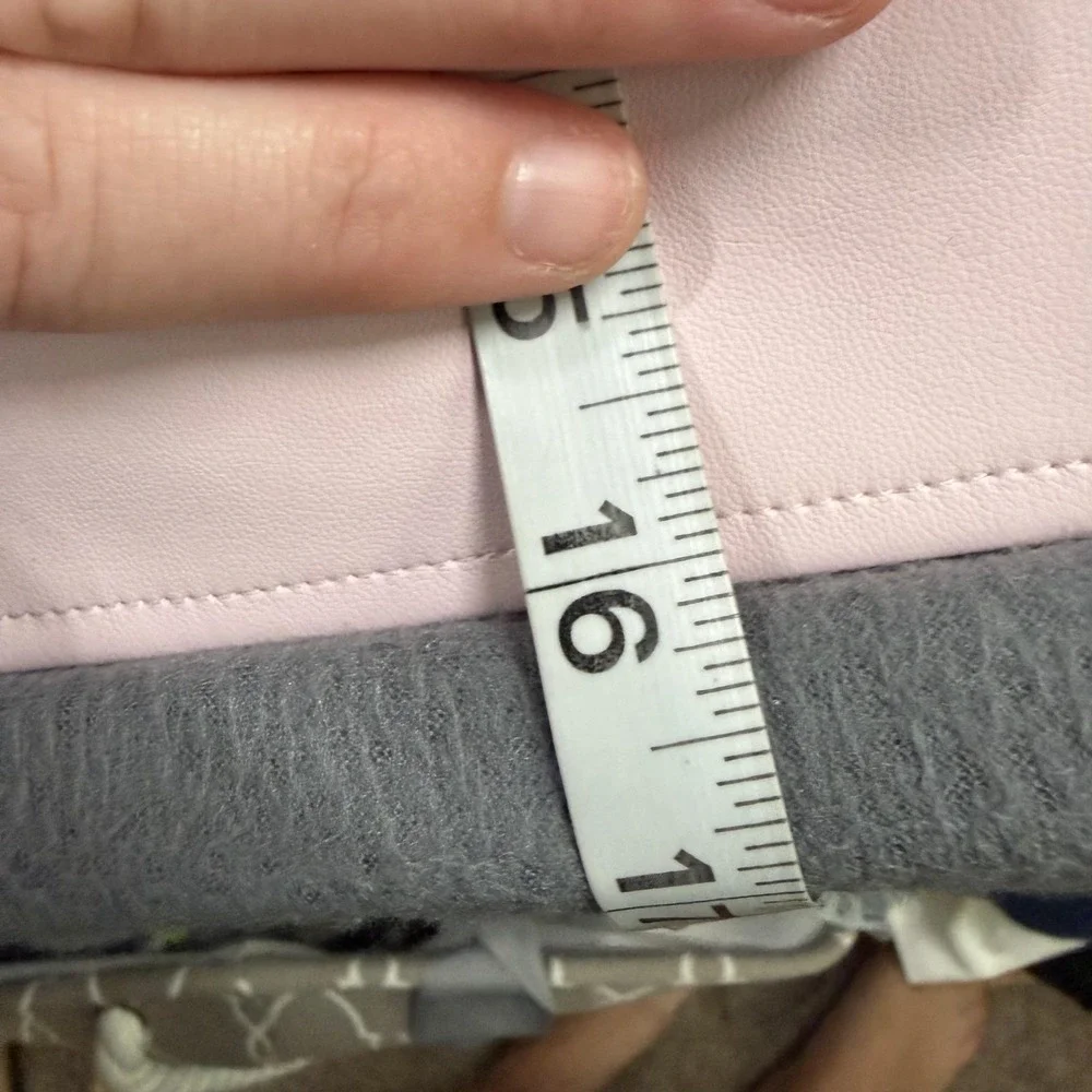 L'AGENCE Skirt Womens 4 Pink Vegan Leather Button Front Pockets Lined Mini - Picture 6 of 12